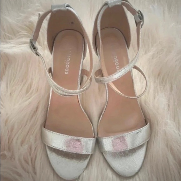 Glamorous Shoes - Glamorous Shimmering Silver Strappy Heels